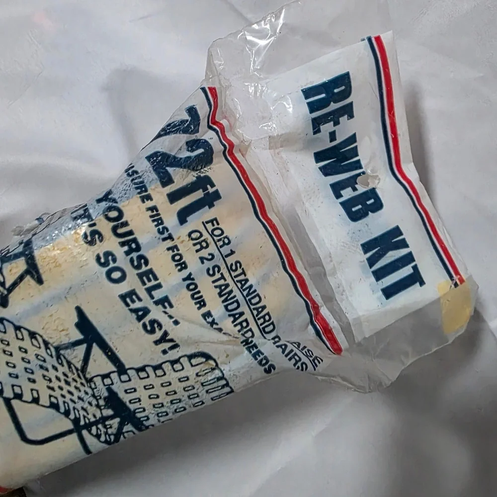 Re Web Kit Yellow Blue White Stripe 22ft For 1 Chaise or 2 Standard Lawn Chairs‎